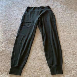 Lululemon Align joggers 28 inch inseam